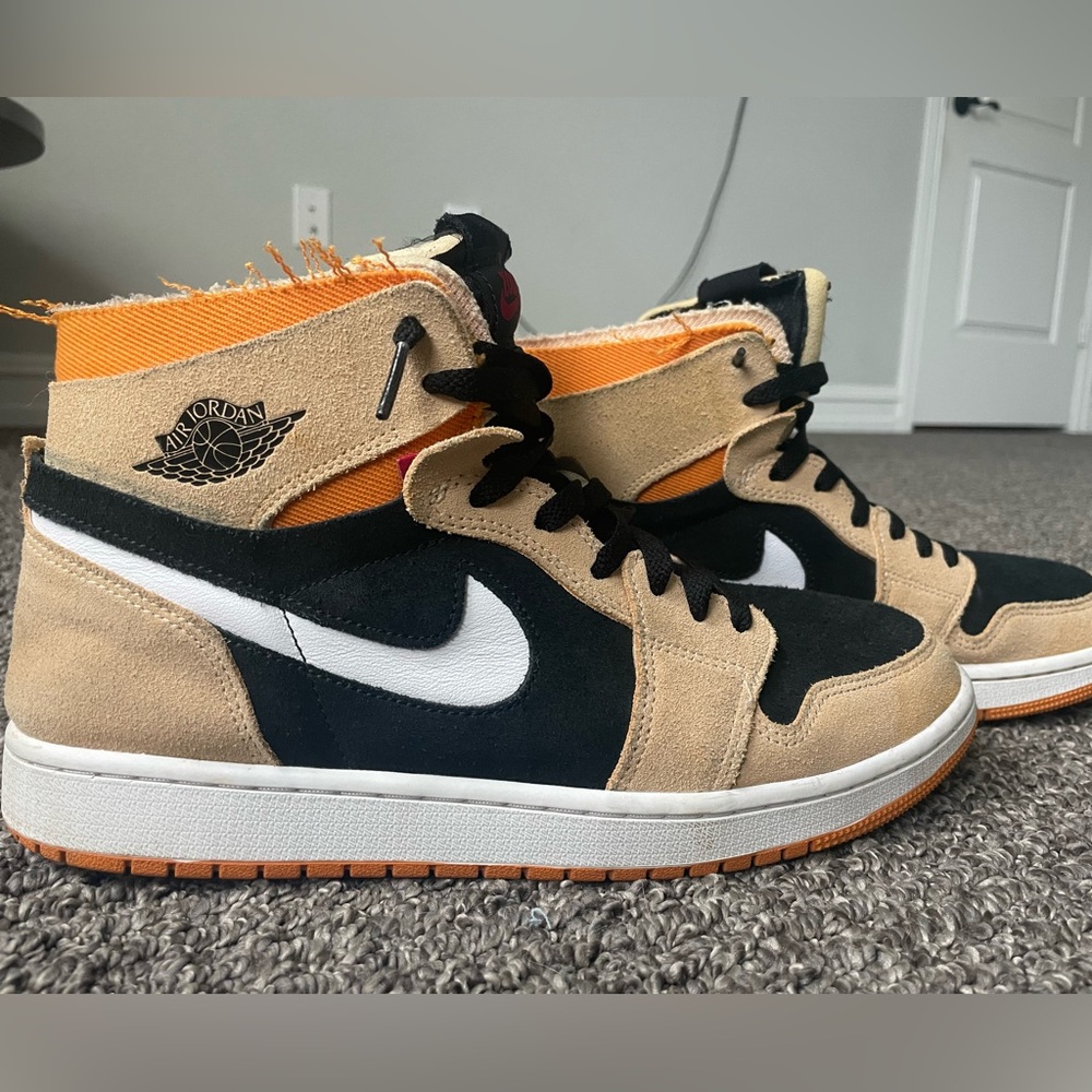 Nike Jordan 1 Pumpkin Spice
